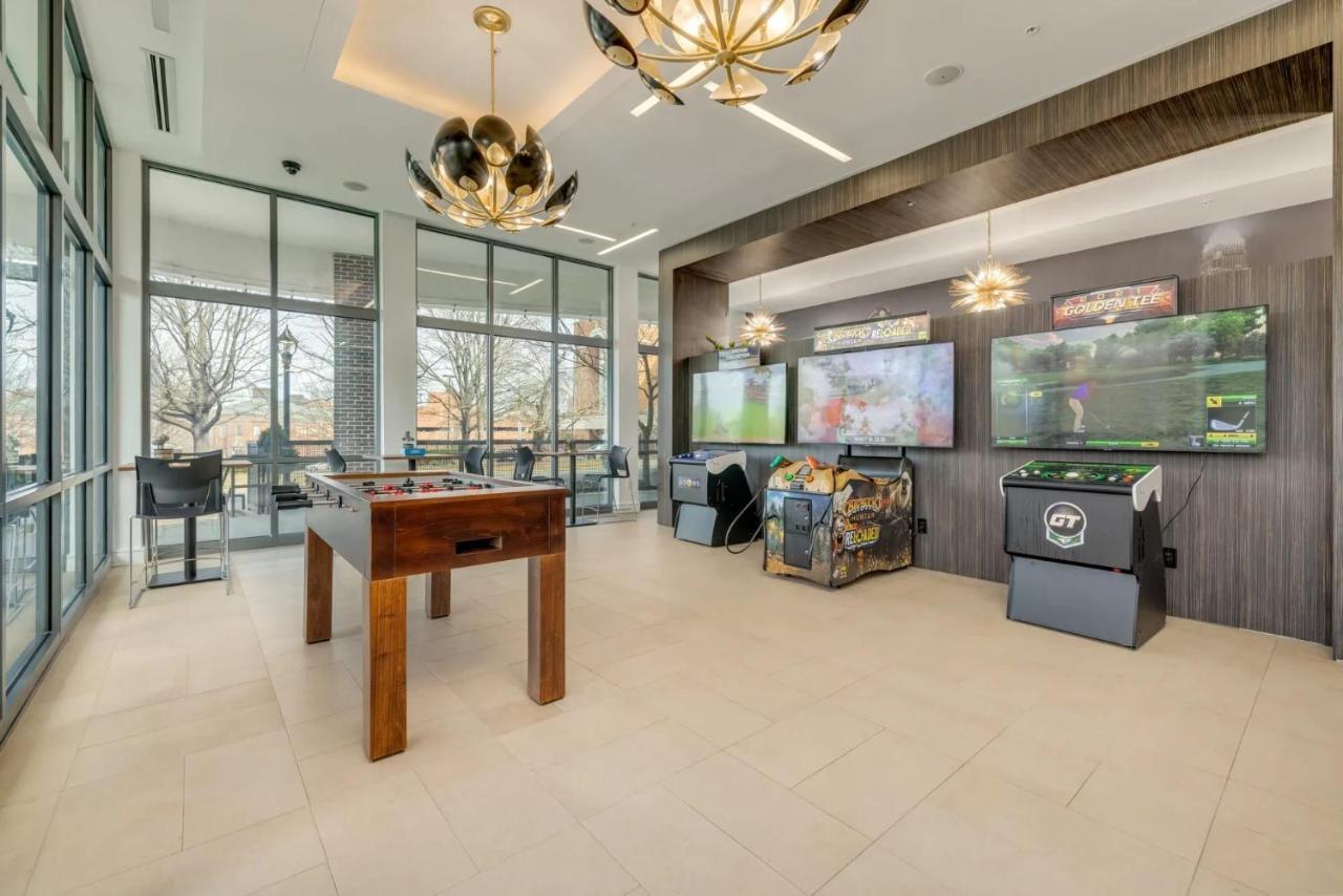 Premium Apartments And Studios At Midtown 205 In Charlotte Exteriör bild