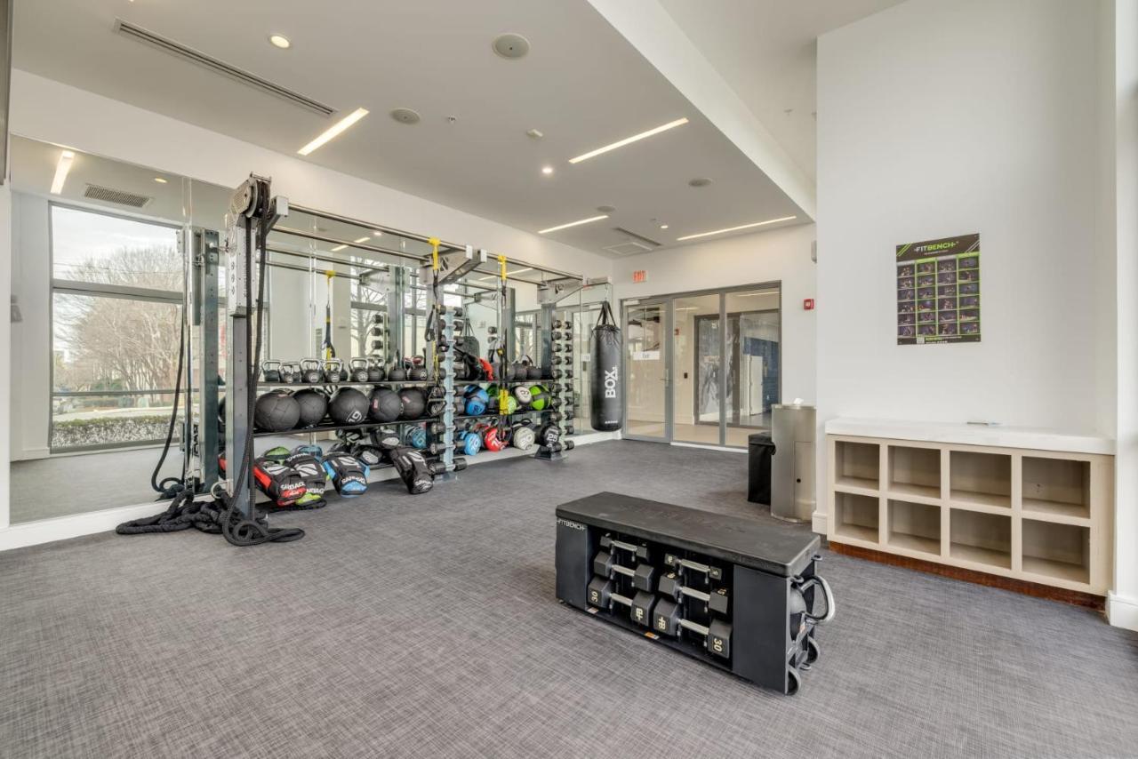 Premium Apartments And Studios At Midtown 205 In Charlotte Exteriör bild