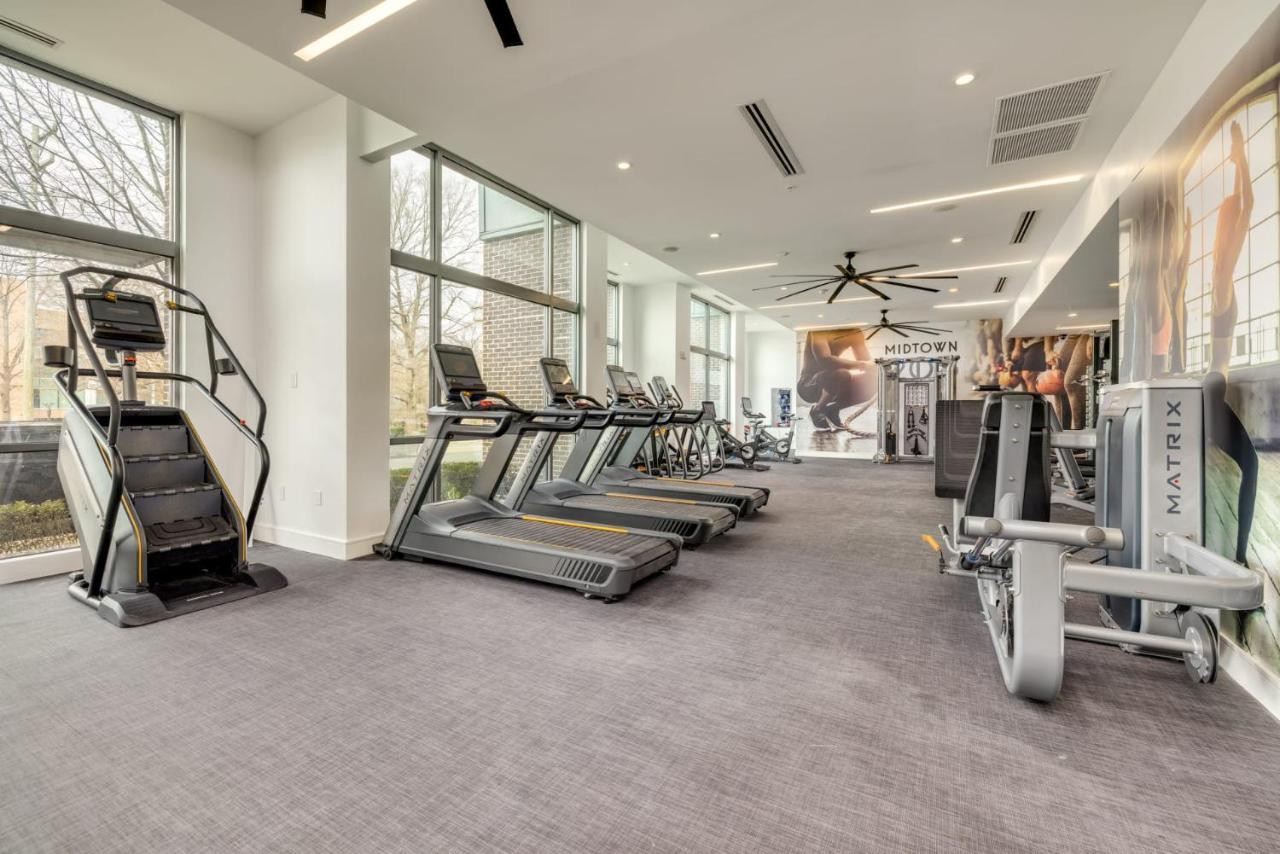 Premium Apartments And Studios At Midtown 205 In Charlotte Exteriör bild