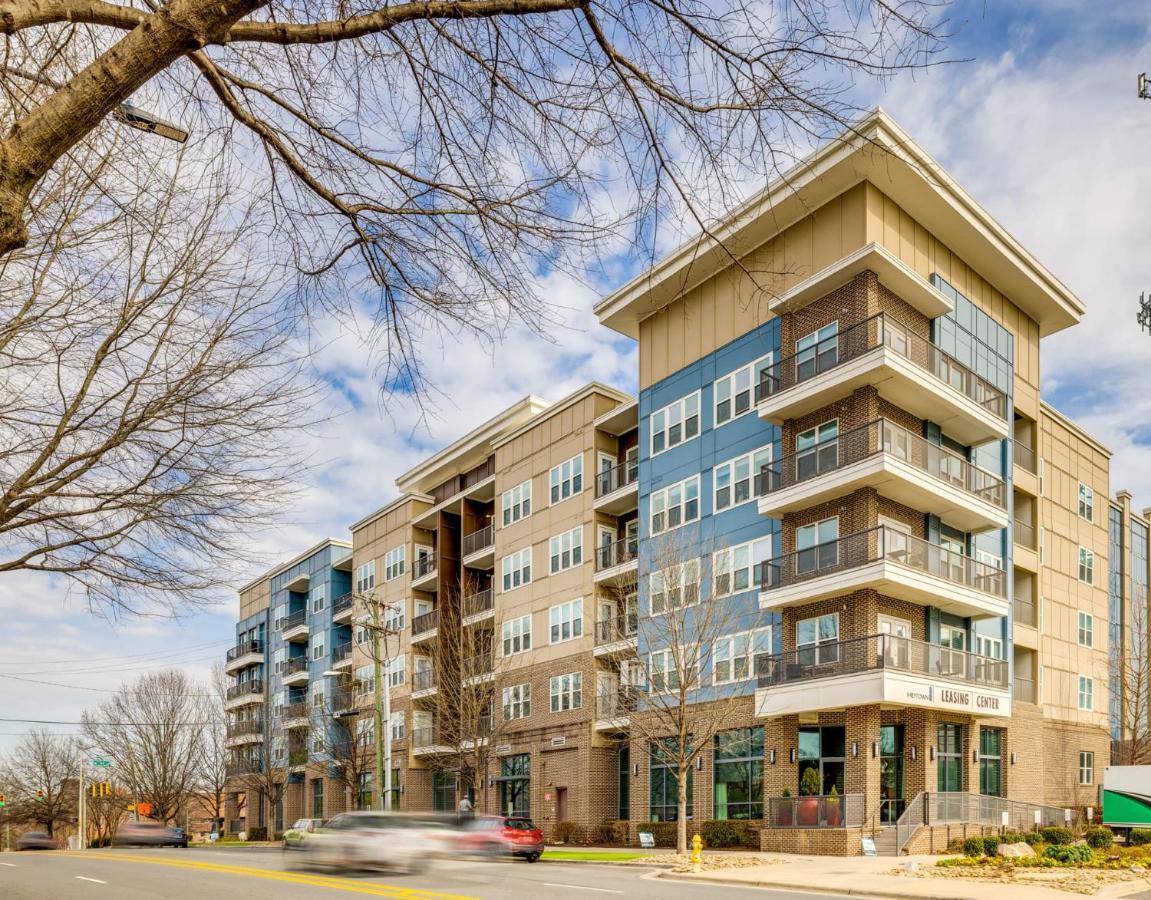Premium Apartments And Studios At Midtown 205 In Charlotte Exteriör bild