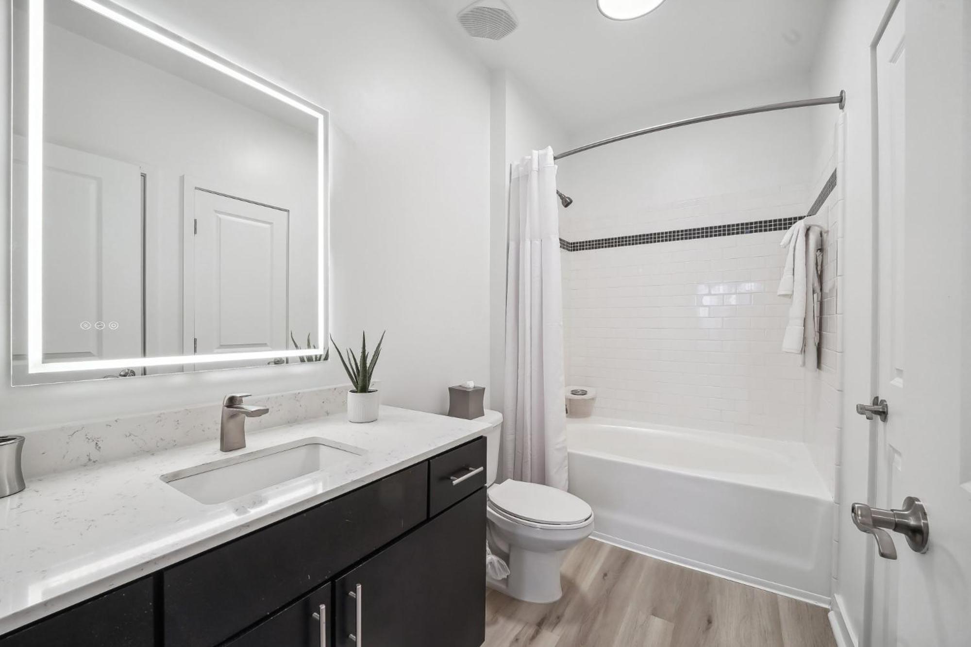 Premium Apartments And Studios At Midtown 205 In Charlotte Exteriör bild