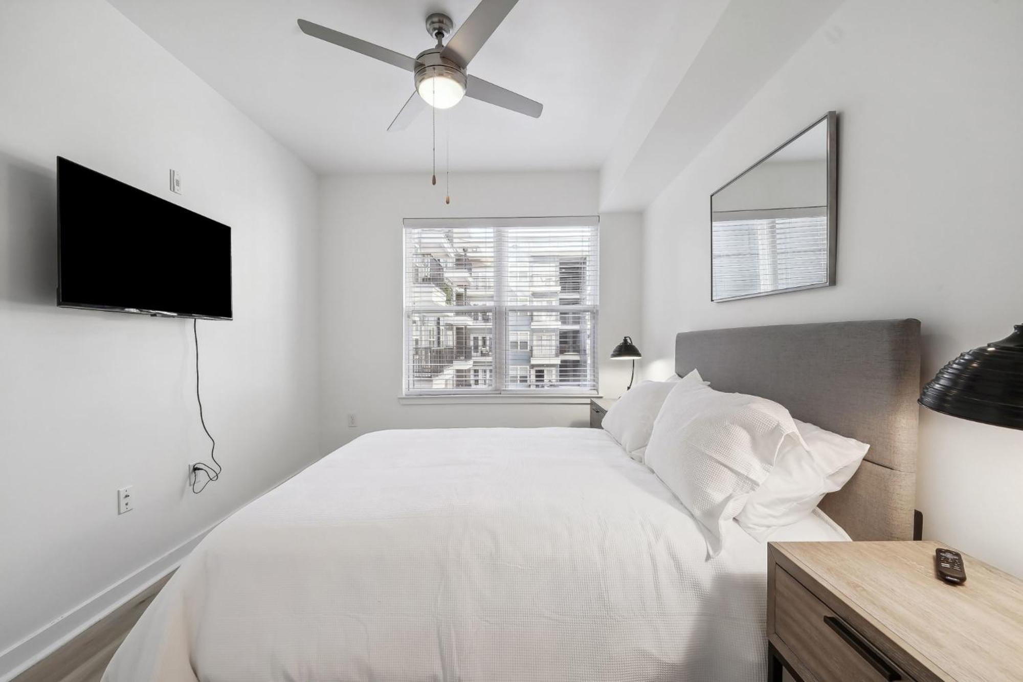 Premium Apartments And Studios At Midtown 205 In Charlotte Exteriör bild